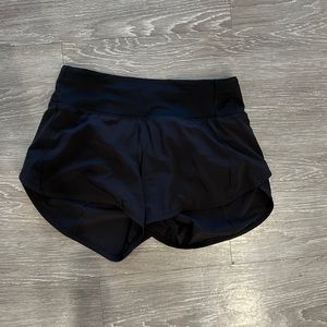 Lululemon speed up shorts mid rise
